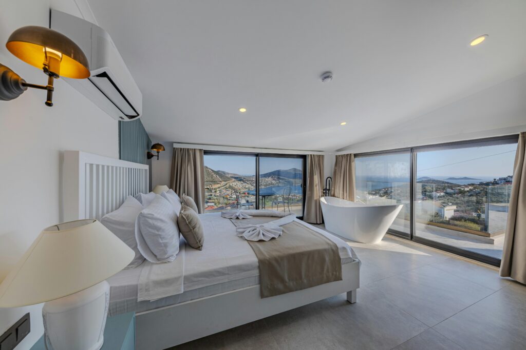 Luxury suite with soaking tub and ocean view in Turkey